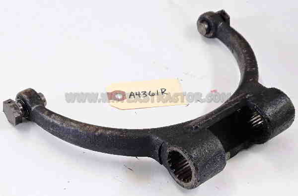 Deere 620 Before Sn: 6217317, 630 Before Sn: 6217317 Fork, Clutch