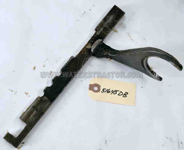 Case IH Internationa Farmall H: 1/39-12/53 After SN 19379, Farmall Hv: 1/39-12/53 After SN 19379 Shifter Rail With Fork, 2ND & 3RD