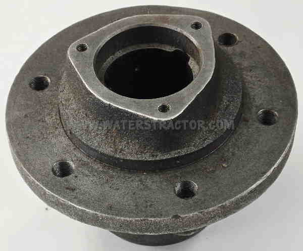 Case IH Internationa IH Farmall: 504, 544, 606, 656, 664, 666, 686, 706, 756, 766, 786, 806, 826, 856, 886, 966, 986, 1026, 1066, 1086, 1206, 1256, 1456, 1466, 1468, 1486, 1566, 1568, 2504, 2544, 2606, 2656, 2706, 2756, 2 Hub, Front Wheel