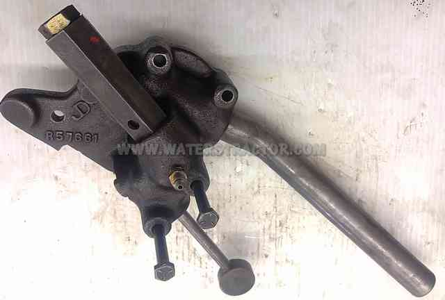 Manifold, Oil pump