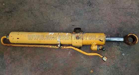 Loader Bucket Cylinder, Left