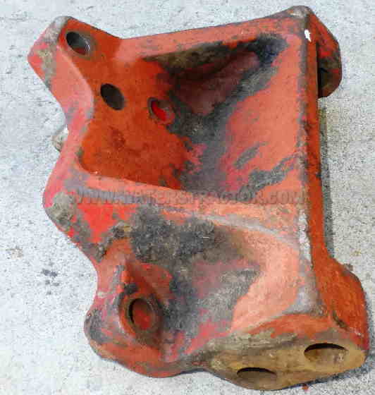 Bracket, Lateral Limiter, LH