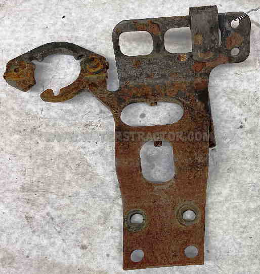 Bracket, Center Link
