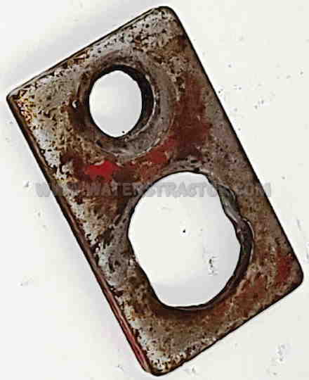 Retainer, Lower Link Pin