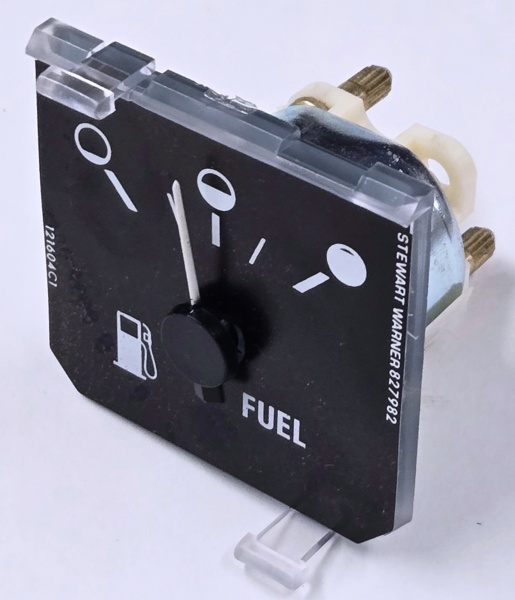 Case IH Internationa Gauge, Fuel