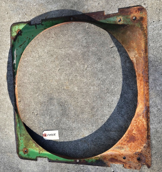 John Deere Shroud, Fan