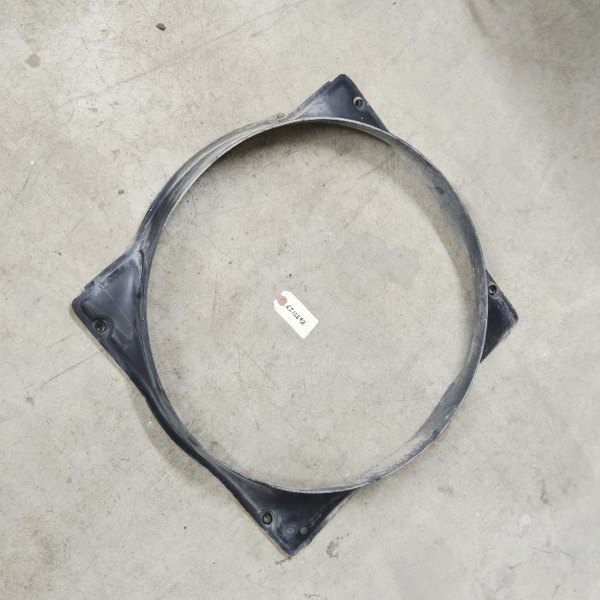 John Deere Shroud, Fan