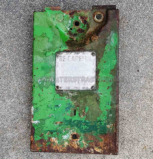 John Deere Cover, Control Support