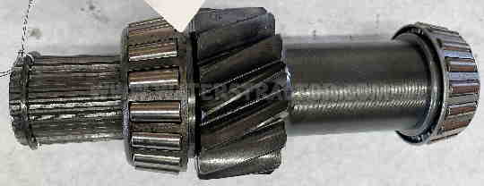 John Deere Shaft, 15 Teeth