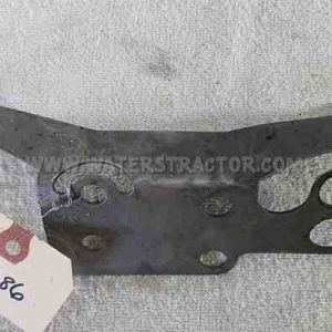 John Deere Retainer