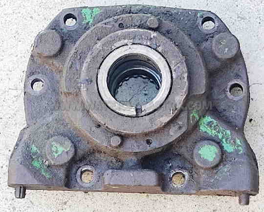 John Deere Quill Bearing Housing, Rear