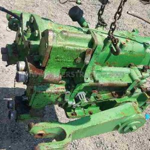 John Deere Rockshaft Housing Assy