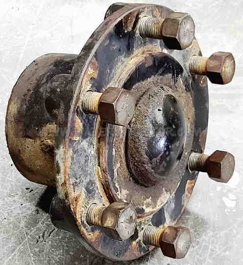 John Deere Hub, Front Wheel, Lh, RH