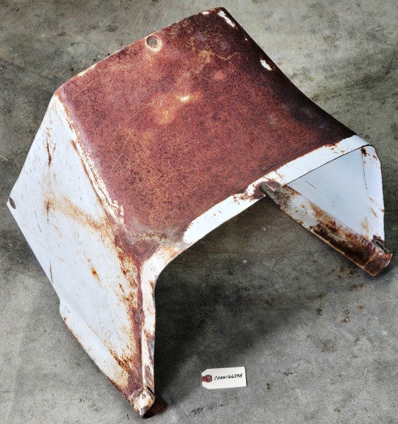 Ford New Holland Hood Top, Rear