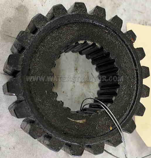 Ford New Holland Bushing, Shifting Coupler, 20 Teeth