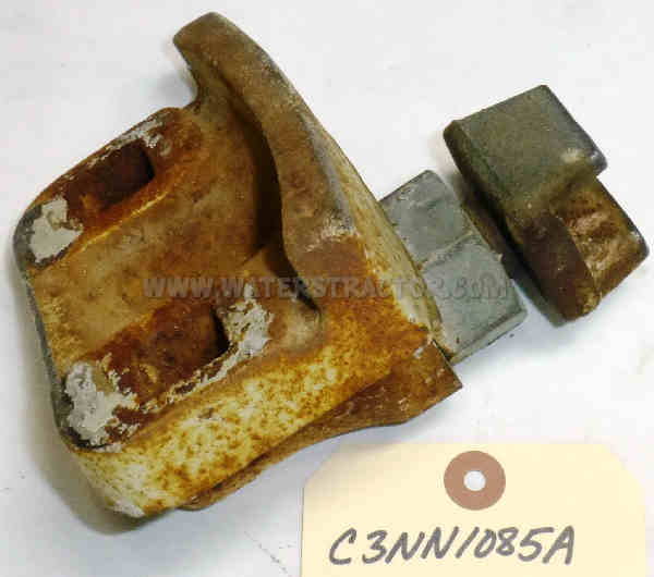 Ford New Holland Retainer, Adjusting Screw