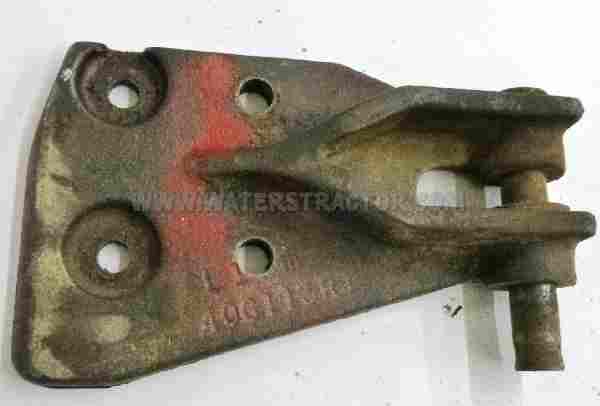 Case IH Internationa Bracket, Transmission Pivot Shaft Support