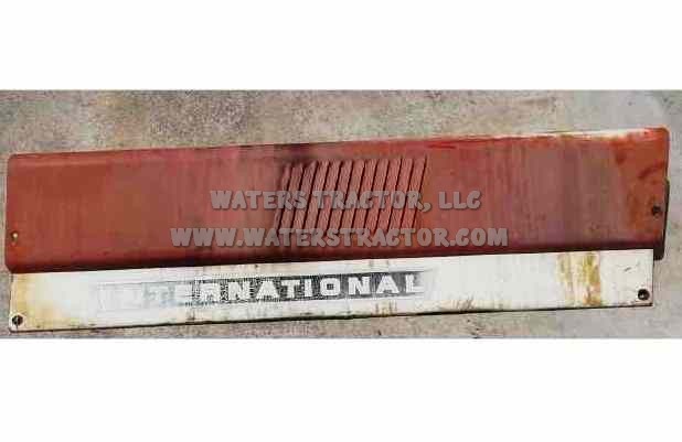 Case IH Internationa Hood Panel, Front, RH