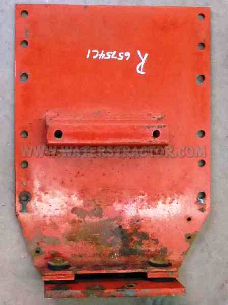 Case IH Internationa Bracket, Fender Mounting, RH