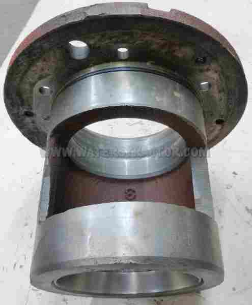 Case IH Internationa Cage, Bull Pinion Shaft Bearing, RH