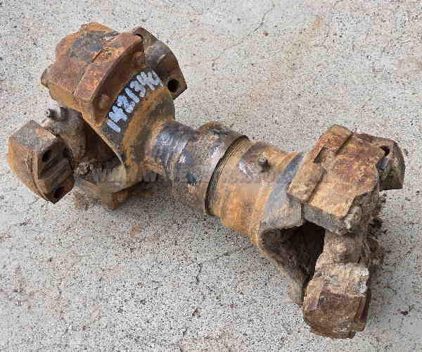 Case IH Internationa Propeller Shaft Assy, Stub Yoke And Slip Yoke