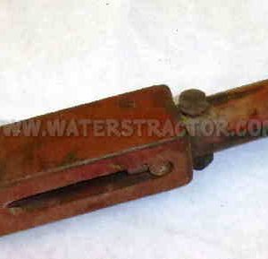 Case IH Internationa Clevis Assy, Lateral Limiter