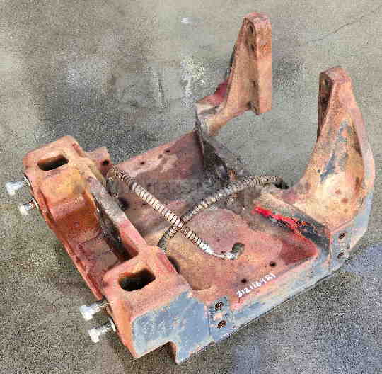 Case IH Internationa Bolster, Cast Front