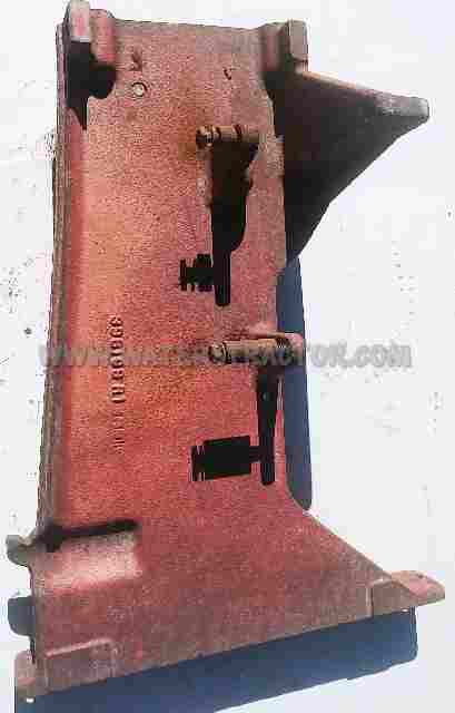 Case IH Internationa Gear Selector Support, LH