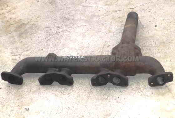 Case IH Internationa Exhaust Manifold