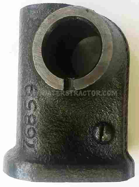 Case IH Internationa Bracket, Rocker Arm Shaft