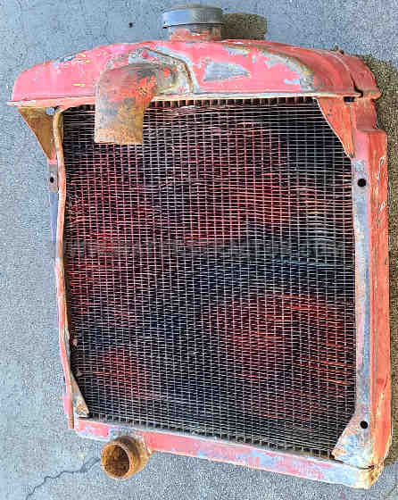 Case IH Internationa Radiator
