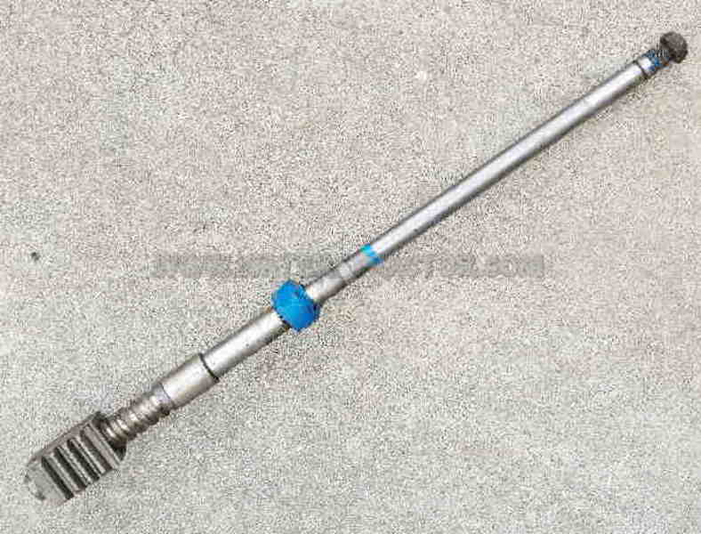 Ford New Holland Nut & Shaft Assy, Steering Gear Box