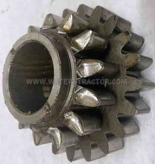 Massey Ferguson Gear, 13/21 Teeth